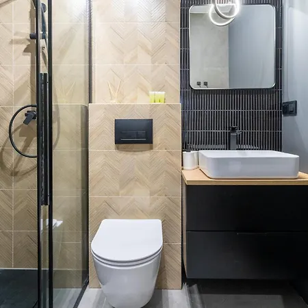 Appartamento Zwirki I Wigury By Bookinghost