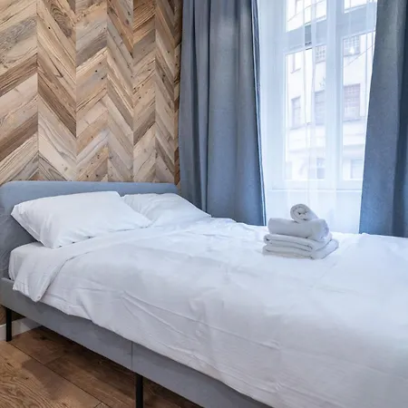 Zwirki I Wigury By Bookinghost Appartamento Katowice