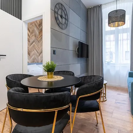 Zwirki I Wigury By Bookinghost