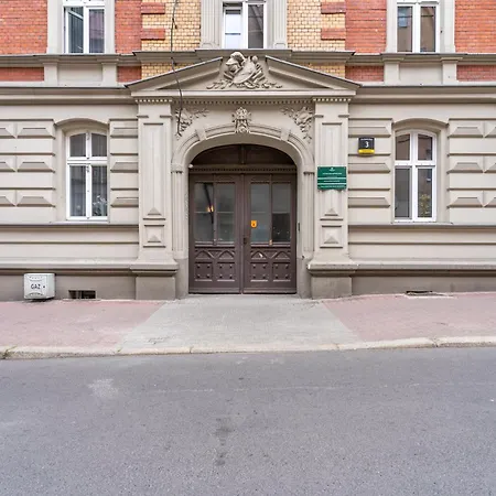 Zwirki I Wigury Katovice