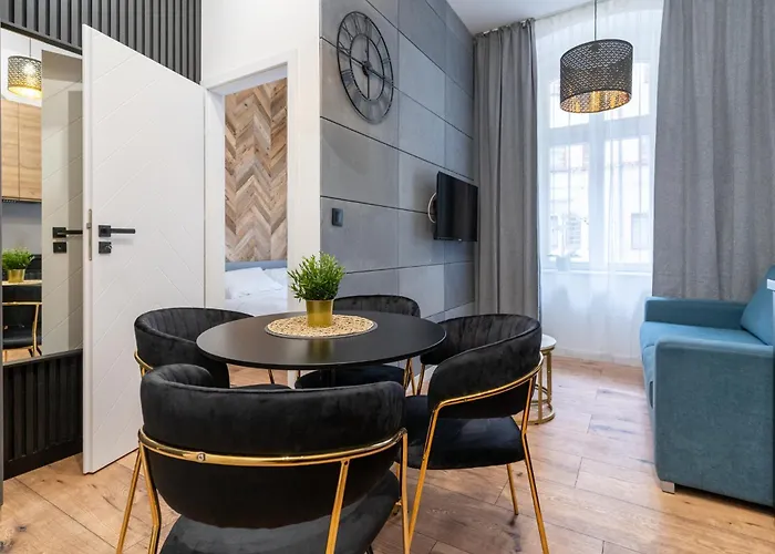 Zwirki I Wigury By Bookinghost