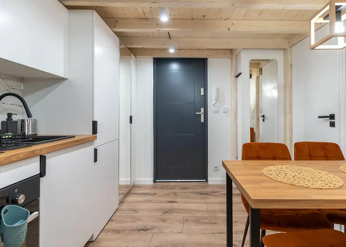 Zwirki I Wigury By Bookinghost Katowice